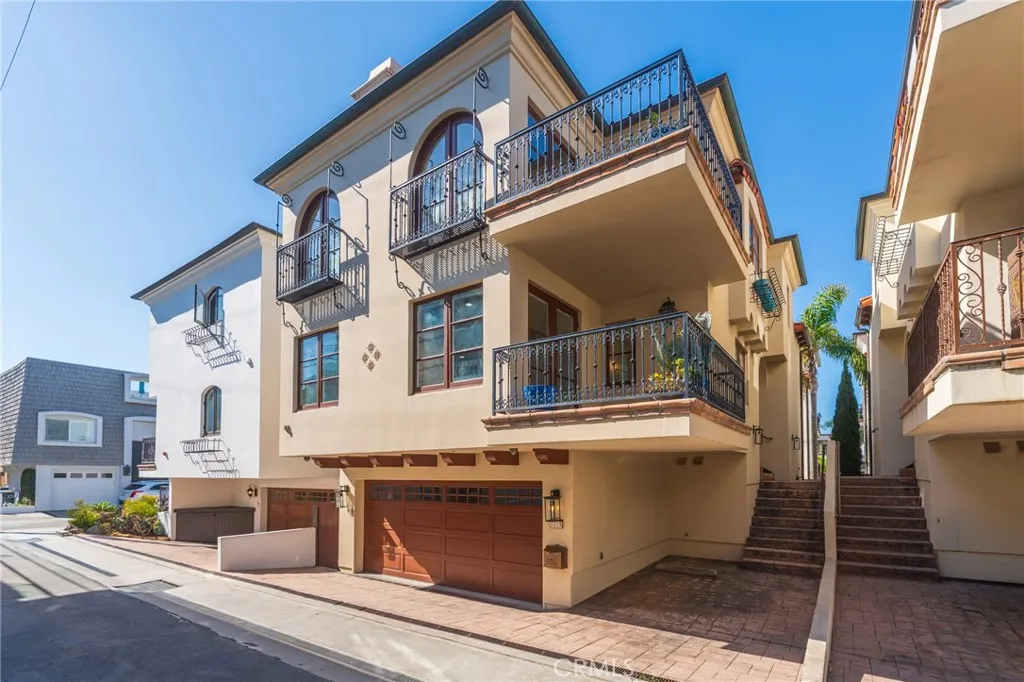 Manhattan Beach, CA 90266