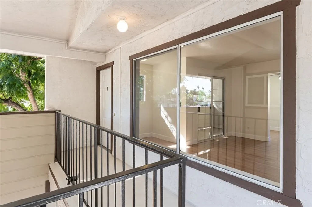https://cdn.realtyfeed.com/cdn/127/307097553/2b18ecb8551657f0dc37b0c7fb042c7f.webp