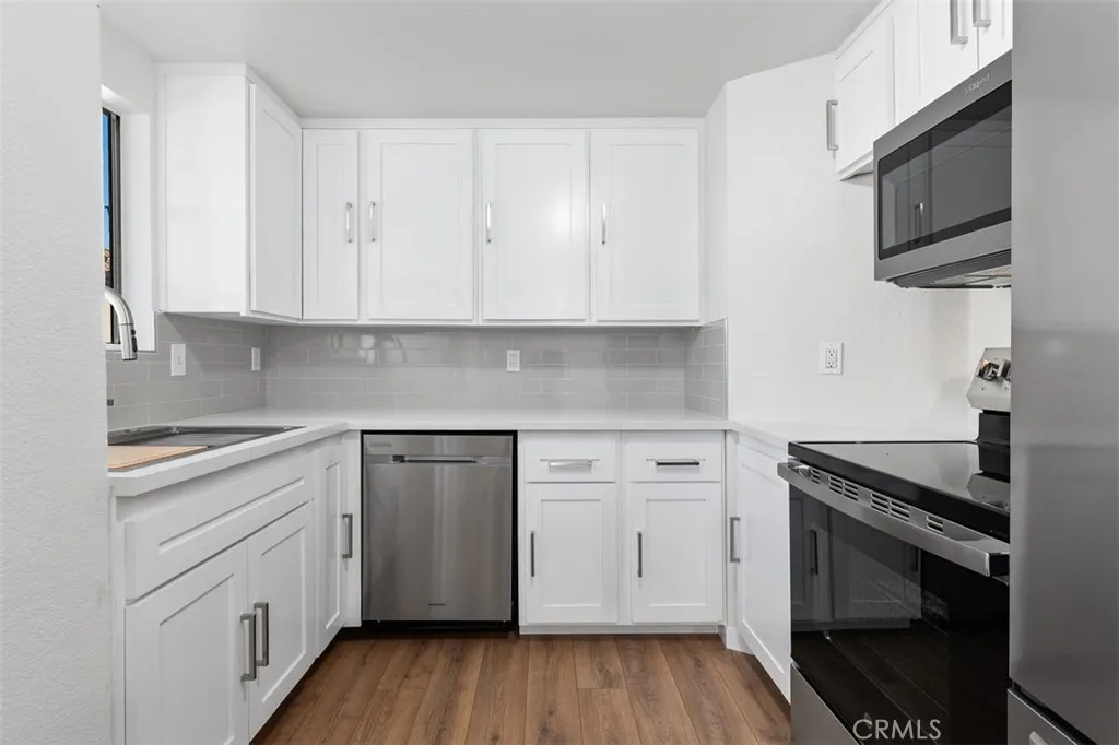 https://cdn.realtyfeed.com/cdn/127/307097553/4b763c53dfdd96318d093762f123fe32.webp