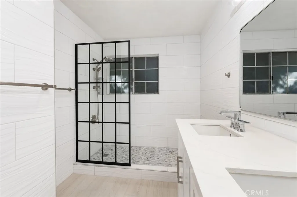 https://cdn.realtyfeed.com/cdn/127/307097553/81bfe3418ad642a2c4a7abe79a0a6a13.webp