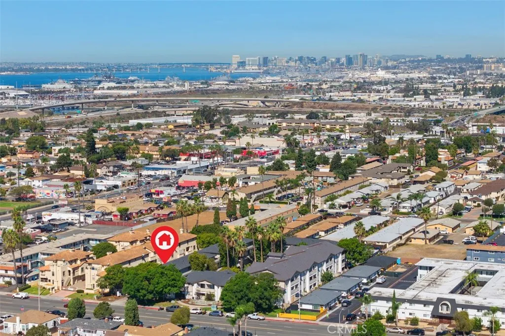 https://cdn.realtyfeed.com/cdn/127/307097553/8828d155418ef45e4d69e935a8f3afd6.webp