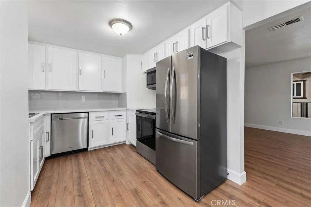 https://cdn.realtyfeed.com/cdn/127/307097553/bceb0541848dbda83a5a61a891bee5ed.webp