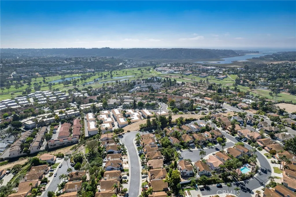 https://cdn.realtyfeed.com/cdn/127/307097604/147064c42e19d2338bee949f68d720ac.webp