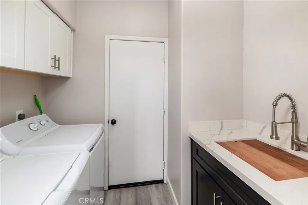 https://cdn.realtyfeed.com/cdn/127/307097604/76fed9262b5548c7b1b08b3ade967bcb.webp