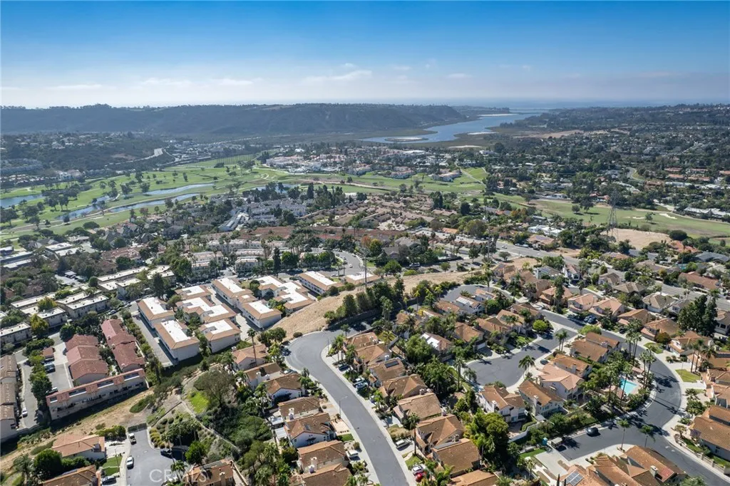 https://cdn.realtyfeed.com/cdn/127/307097604/ecf7808c683def2875cc70b31b7573d2.webp