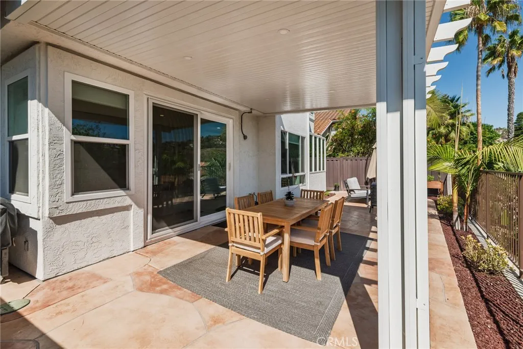 https://cdn.realtyfeed.com/cdn/127/307097604/f821f95489bccbf53d43050ba2eccb67.webp