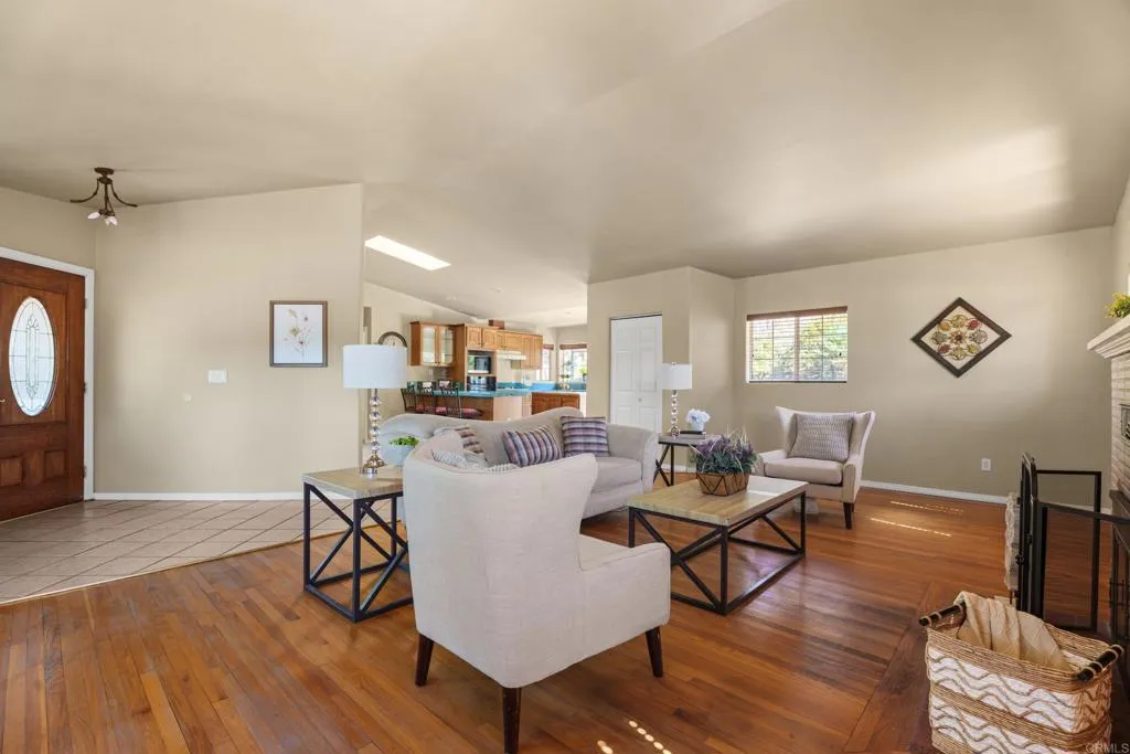 https://cdn.realtyfeed.com/cdn/127/307097633/113a4e2115d0b01b5e75d4daaff40077.webp
