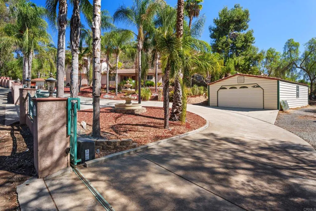 https://cdn.realtyfeed.com/cdn/127/307097633/42e80912e73f6d80dd6272c64446229e.webp
