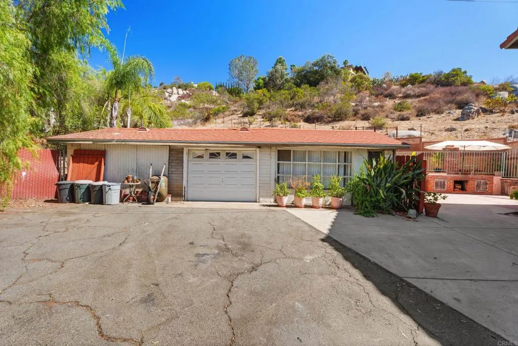 https://cdn.realtyfeed.com/cdn/127/307097633/bae48ff1a17291b91cbc1ff89c58c2fe.webp