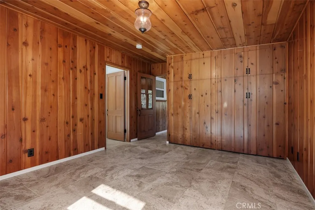 https://cdn.realtyfeed.com/cdn/127/307097720/12b8554aab18d8d3ce9ee65e669d4739.webp
