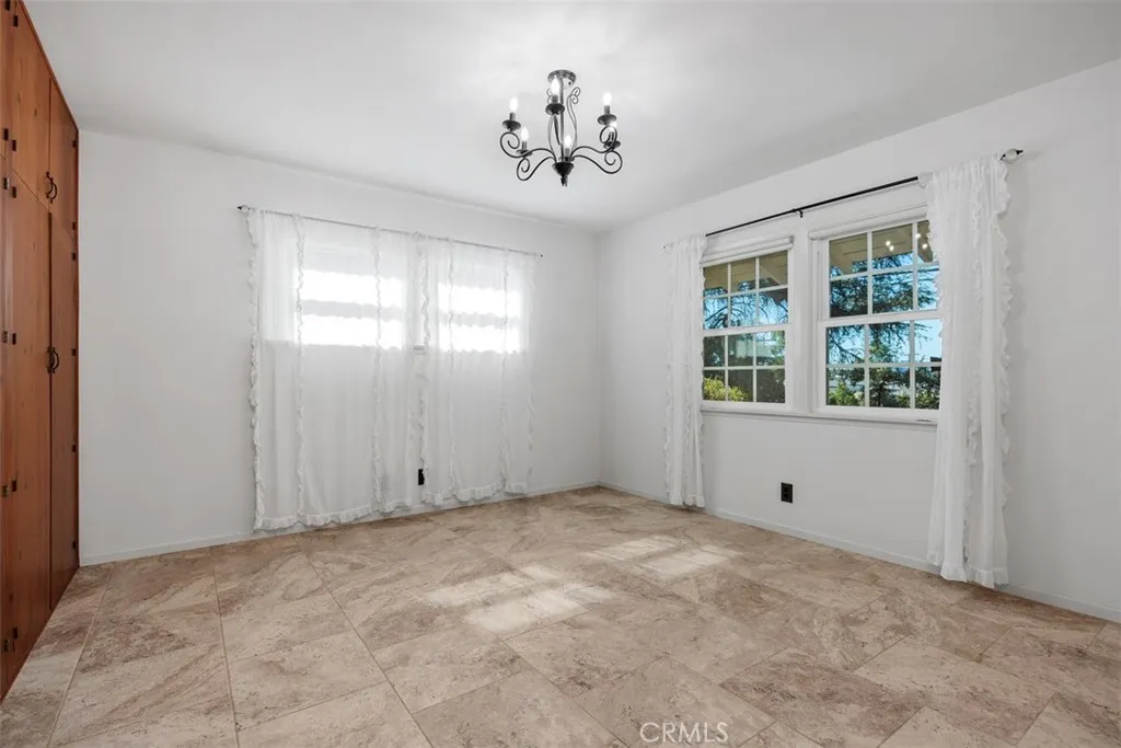 https://cdn.realtyfeed.com/cdn/127/307097720/5a1590c888ee14b5f412286fbc057c9e.webp