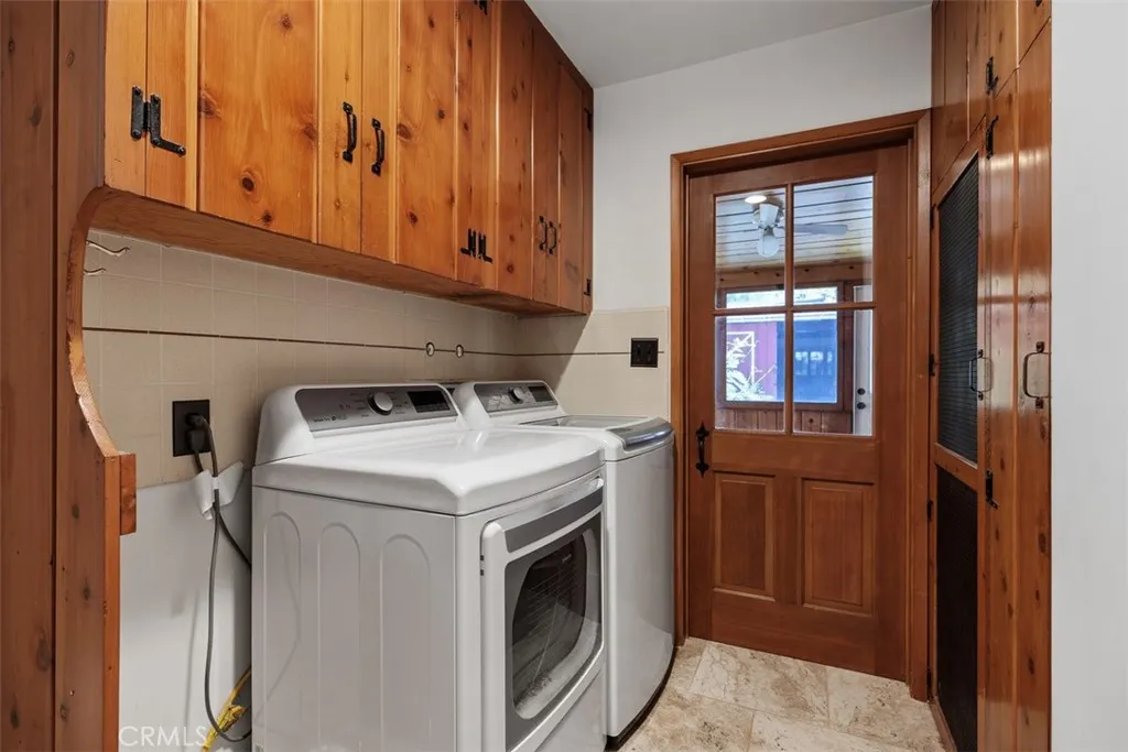 https://cdn.realtyfeed.com/cdn/127/307097720/a06bd95c3e70f91948cb082b7be8b79a.webp