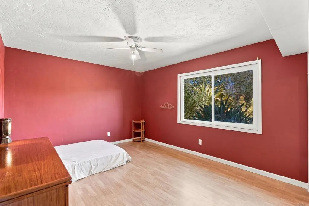 https://cdn.realtyfeed.com/cdn/127/307097827/e8bbdc90a4a9e2df67458c30319f0721.webp