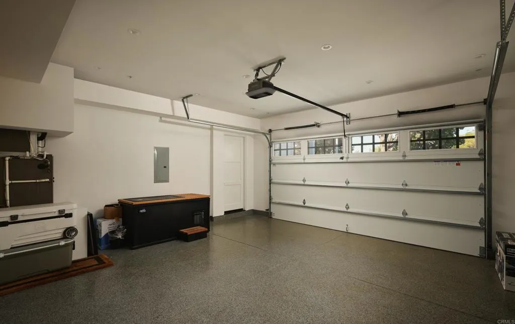 https://cdn.realtyfeed.com/cdn/127/307097837/38f25bf1be2a0b2c13f31603fcc8aacf.webp