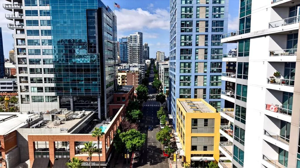 https://cdn.realtyfeed.com/cdn/127/307097896/022e28e9c8ebdc49aabc96981c7eae2b.webp