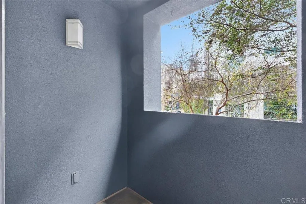 https://cdn.realtyfeed.com/cdn/127/307097896/37248c0304c23e5f444fdc01ee30e7b9.webp
