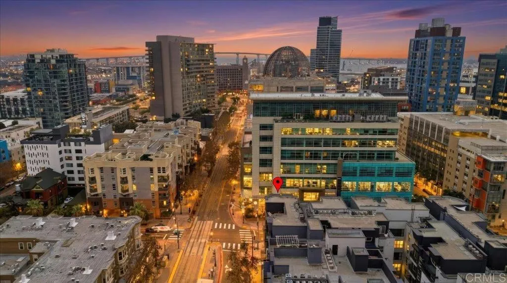https://cdn.realtyfeed.com/cdn/127/307097896/76b4746f845caa0117061aa934a6737d.webp