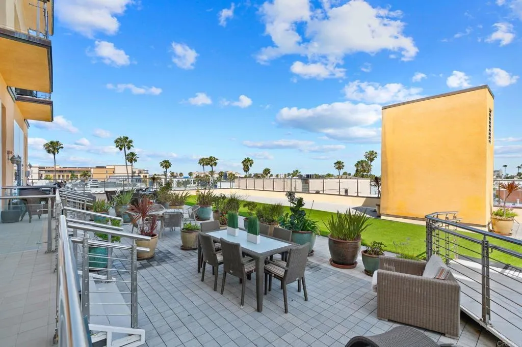 https://cdn.realtyfeed.com/cdn/127/307097992/93a6e410d0bae355fa9709a3f1d8ef34.webp
