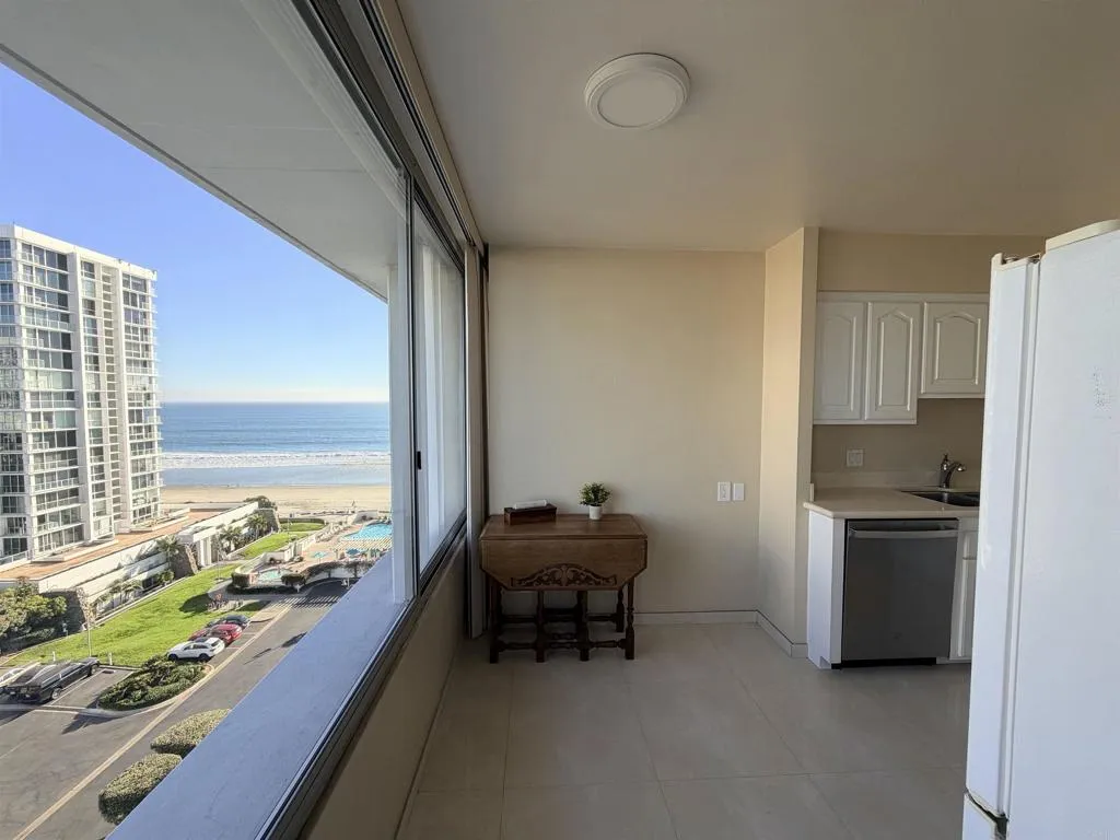 https://cdn.realtyfeed.com/cdn/127/307098141/24aa2ed5665d0cab9aa23b5b2be0ed08.webp