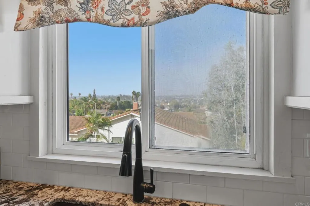 https://cdn.realtyfeed.com/cdn/127/307098145/3dfa8ed4bf6c1cef1929cb17e3e598e7.webp