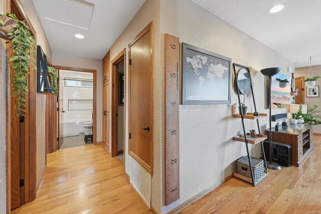 https://cdn.realtyfeed.com/cdn/127/307098145/86f43c867cacc99daa4e091c2eee48e4.webp