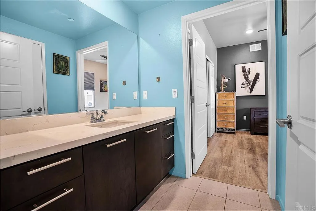 https://cdn.realtyfeed.com/cdn/127/307098200/f9dc49e0b445fccb3cf2643e3a9eb005.webp