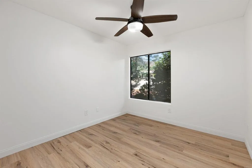 https://cdn.realtyfeed.com/cdn/127/307098215/12e916d4b371c1a109571440045b8263.webp
