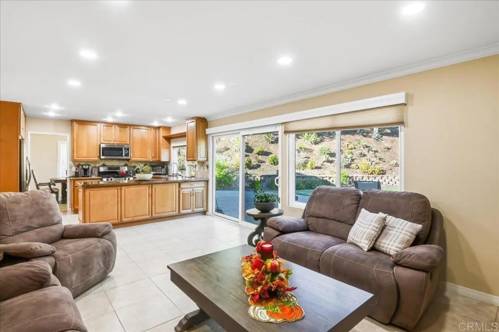 https://cdn.realtyfeed.com/cdn/127/307098218/27b607a8c663007b3a1fa12eedb8567f.webp