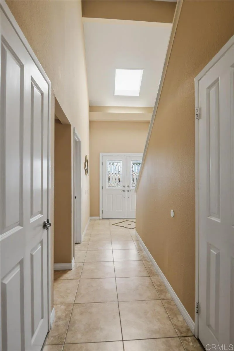 https://cdn.realtyfeed.com/cdn/127/307098218/4c832bcadbdc353890f3a012e10126e5.webp