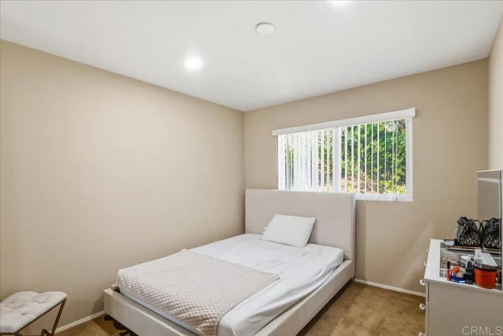 https://cdn.realtyfeed.com/cdn/127/307098218/9a590b9f11a191c56318f77be279ca70.webp