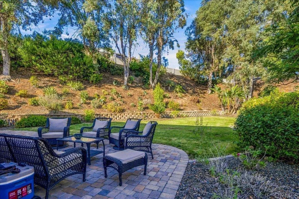 https://cdn.realtyfeed.com/cdn/127/307098218/ad26c47b1b4bac601d01e7529eec9b1f.webp