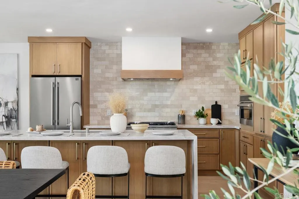 https://cdn.realtyfeed.com/cdn/127/307098326/67bb9f7e53267f8a2717471837b0ca4f.webp