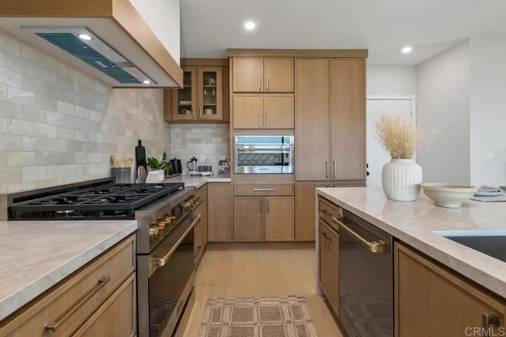 https://cdn.realtyfeed.com/cdn/127/307098326/855e35636fbcc585c02a694246cbd675.webp
