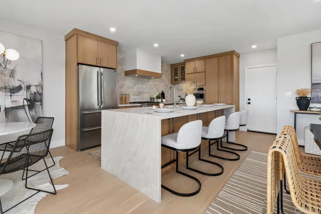 5877 Soledad Mountain Road, La Jolla, CA 92037 5877 Soledad Mountain Road, La Jolla, CA 92037