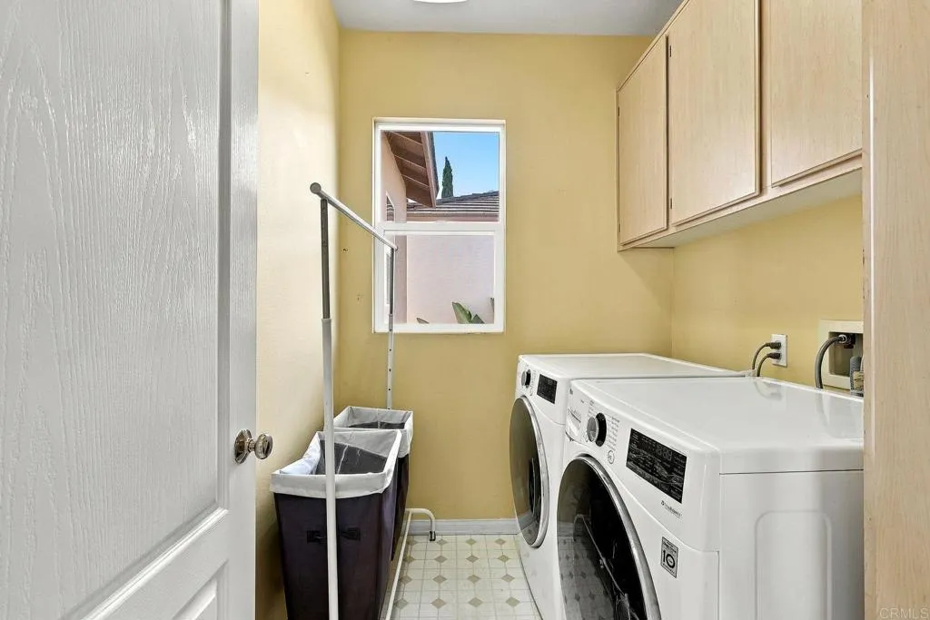 https://cdn.realtyfeed.com/cdn/127/307098484/2e2cb5f5f0da664f546a479b142ce7ec.webp