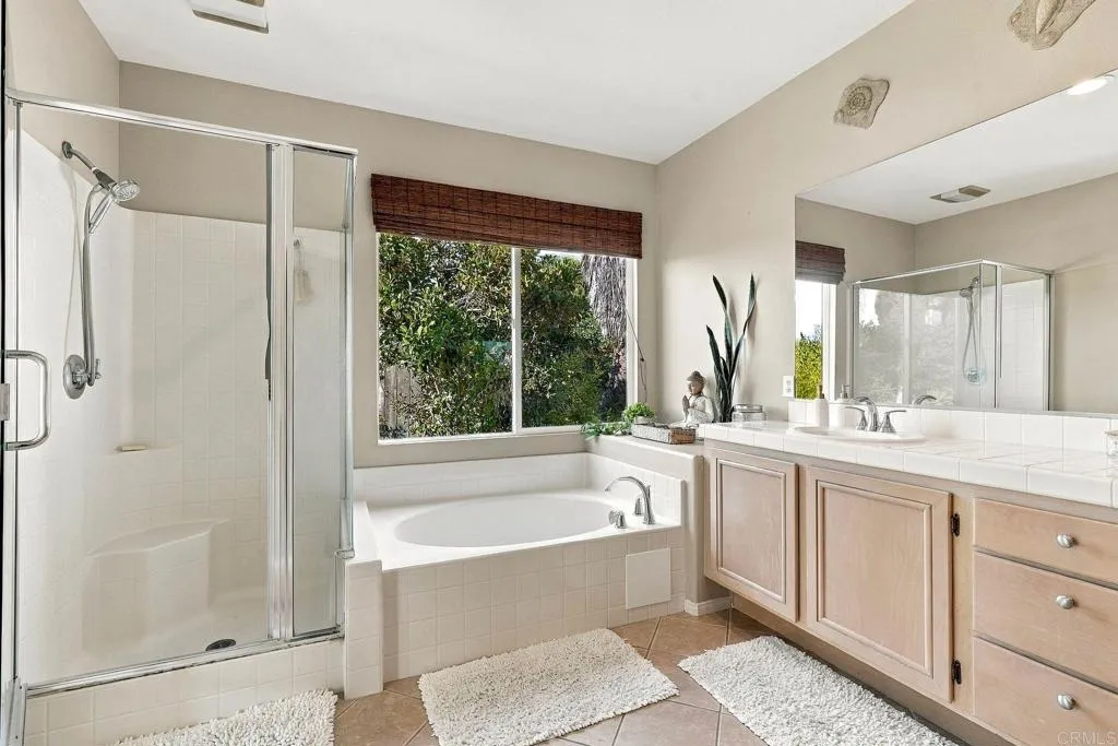 https://cdn.realtyfeed.com/cdn/127/307098484/bc392b766765931b4e63ca4b071d0675.webp