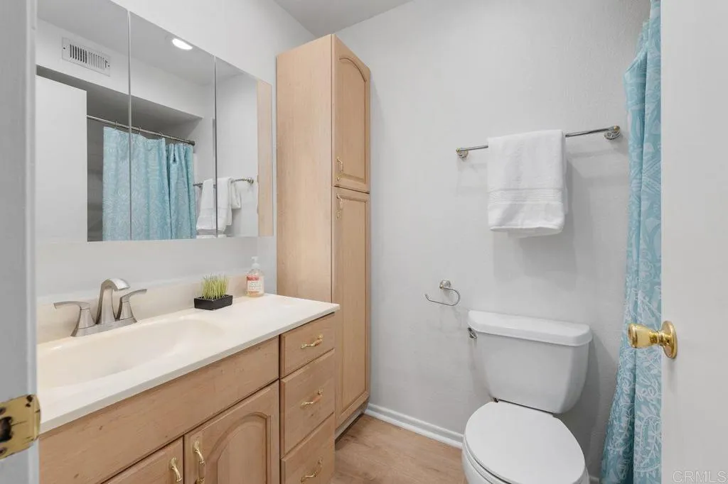 9821 Caspi Gardens Way, #2, Santee, CA 92071 9821 Caspi Gardens Way, #2, Santee, CA 92071