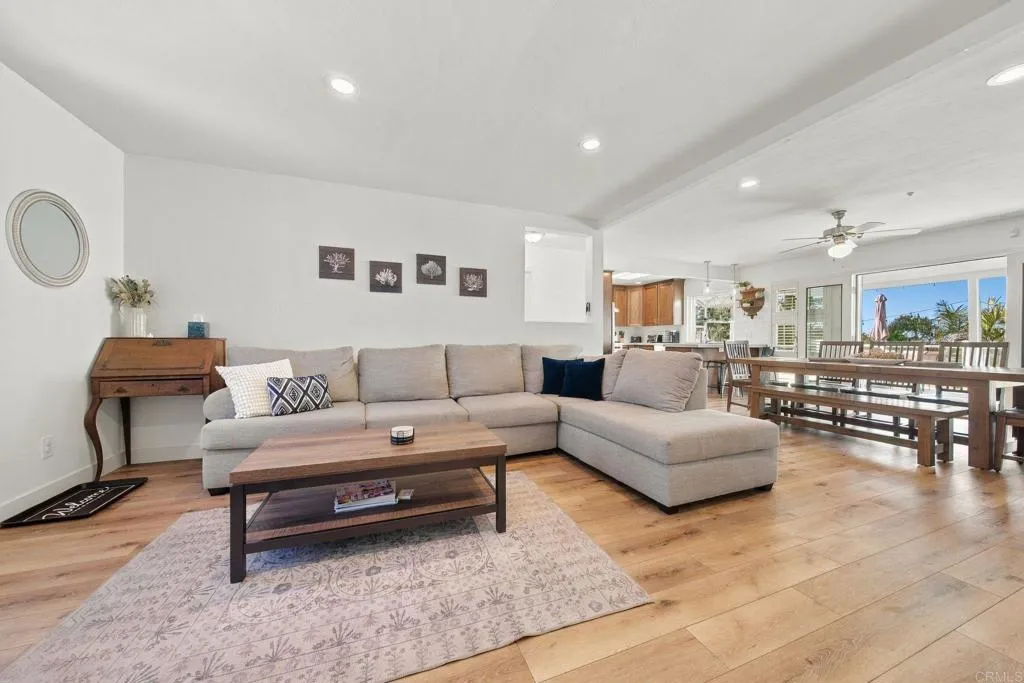 2570 Burgener Boulevard, San Diego, CA 92110 2570 Burgener Boulevard, San Diego, CA 92110