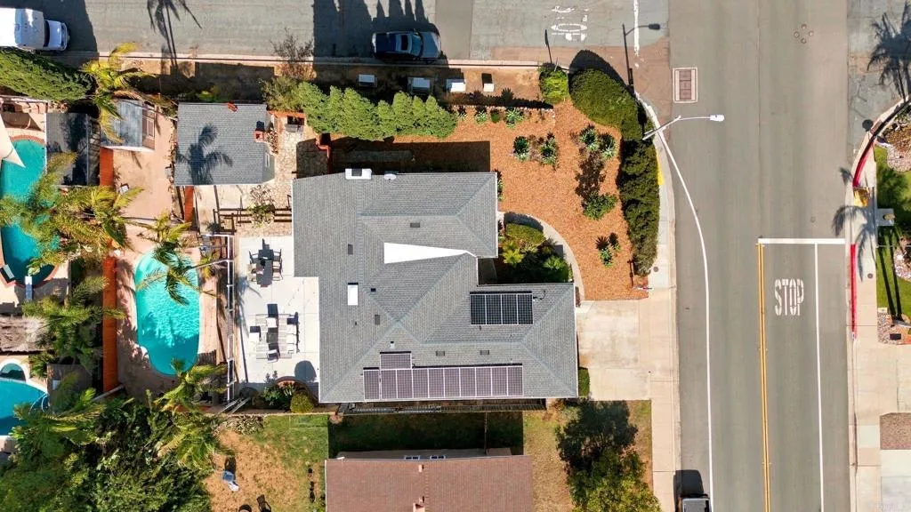 2570 Burgener Boulevard, San Diego, CA 92110 2570 Burgener Boulevard, San Diego, CA 92110