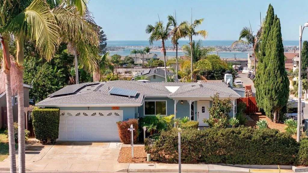 2570 Burgener Boulevard, San Diego, CA 92110 2570 Burgener Boulevard, San Diego, CA 92110