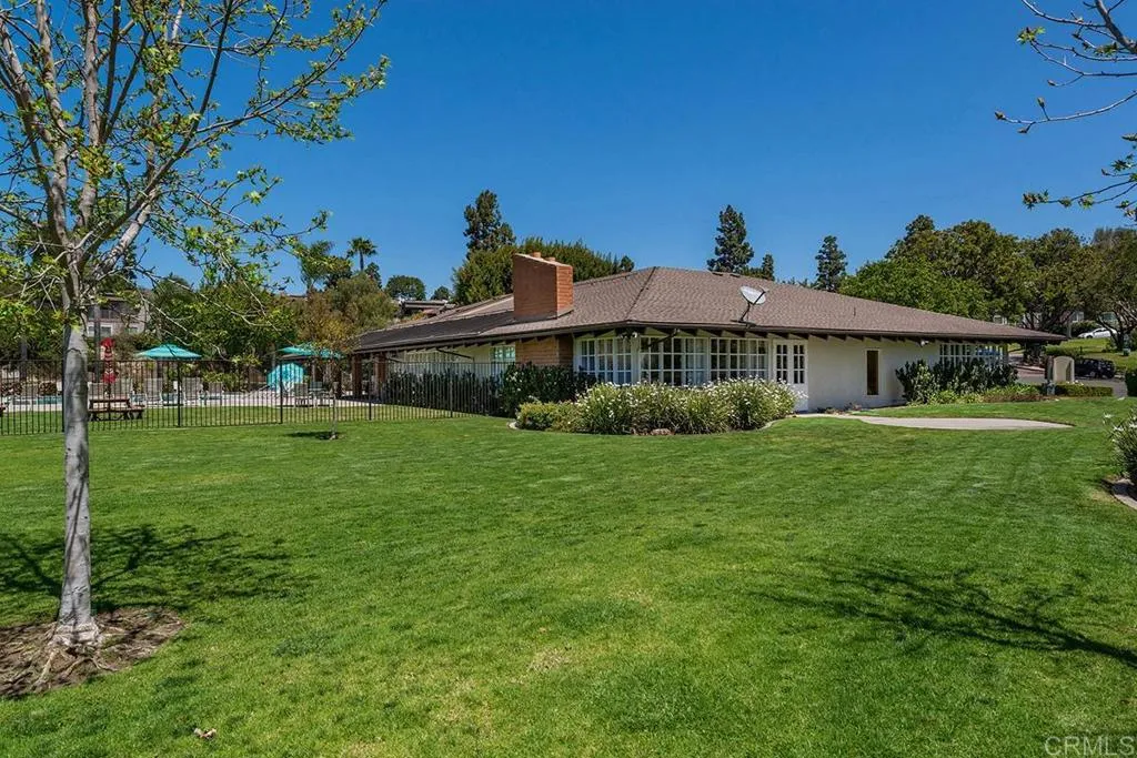 https://cdn.realtyfeed.com/cdn/127/307098585/218fccd519fe64b85063454b6faad05b.webp