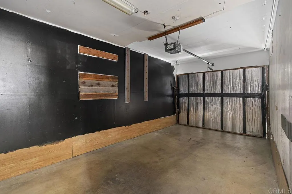 https://cdn.realtyfeed.com/cdn/127/307098585/2bcbffcfebce7d327e662ec34680c846.webp
