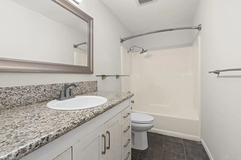 https://cdn.realtyfeed.com/cdn/127/307098585/488e5a3fcd48d7606c40e5a25c3800e3.webp