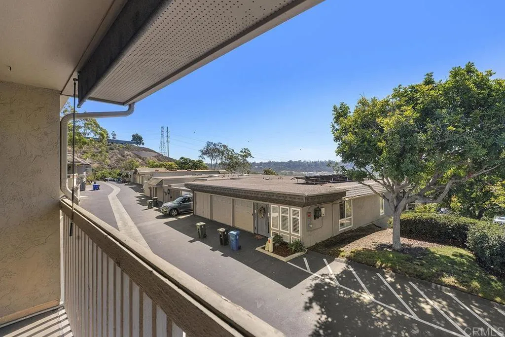 https://cdn.realtyfeed.com/cdn/127/307098585/c5f1e01558f7d2283e7f7a5487ca7b61.webp