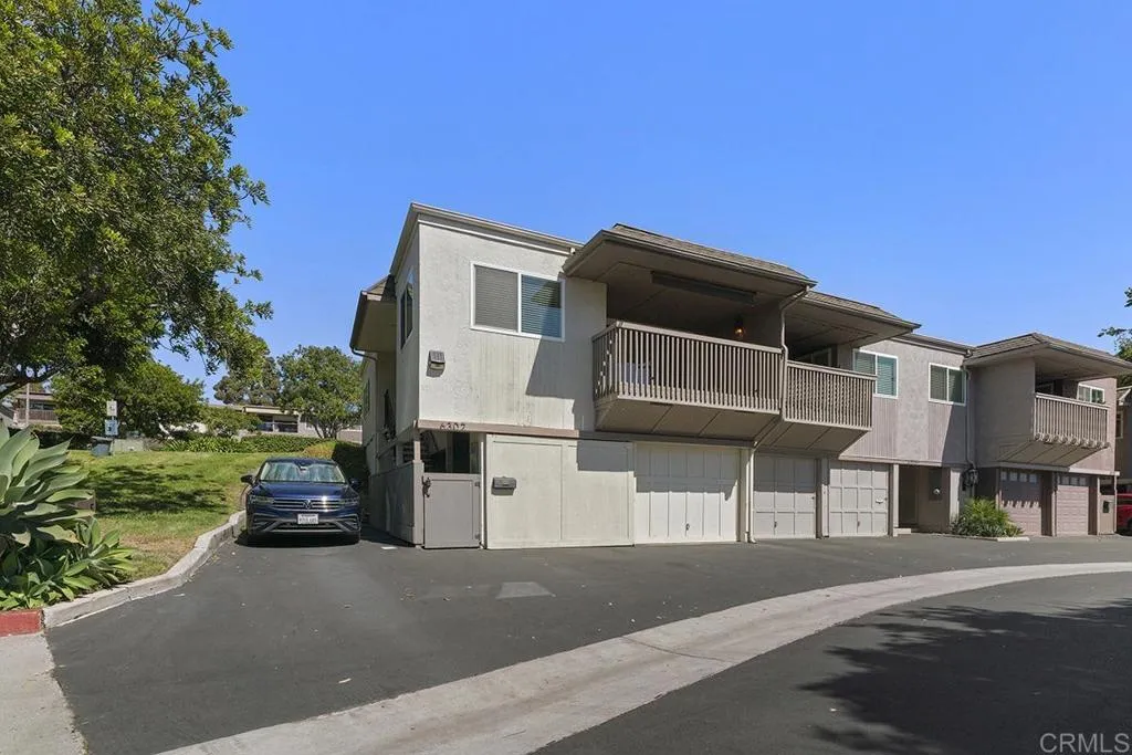 https://cdn.realtyfeed.com/cdn/127/307098585/d36a005ccd6a460117849e294de5a105.webp
