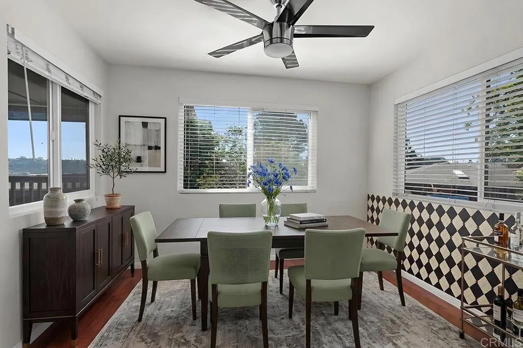 https://cdn.realtyfeed.com/cdn/127/307098585/e3ddfb892fc8e231b5e738315249eb32.webp
