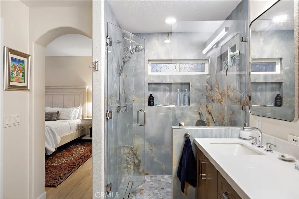 https://cdn.realtyfeed.com/cdn/127/307098593/8663e74faa7641ed85e3e81b4a49b358.webp