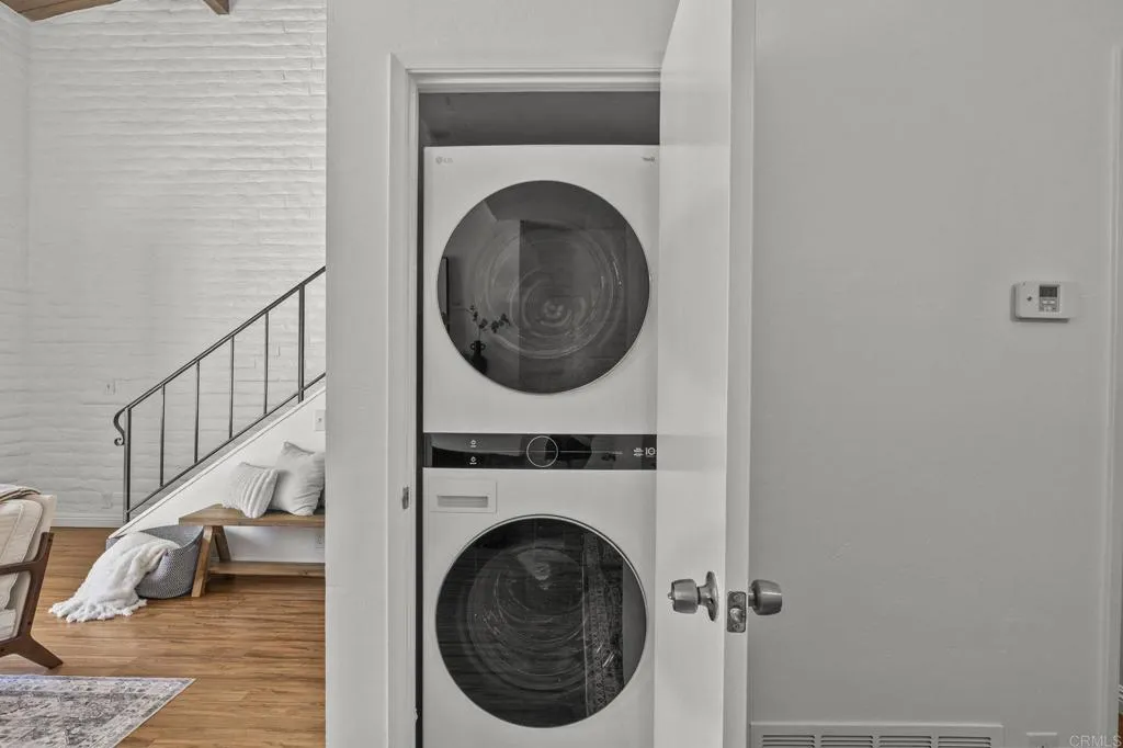 https://cdn.realtyfeed.com/cdn/127/307098749/26746f238310b63b117c50096f806b59.webp