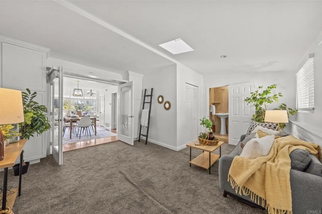 https://cdn.realtyfeed.com/cdn/127/307098749/37835ee0f057a9231c98fc461c8a3686.webp