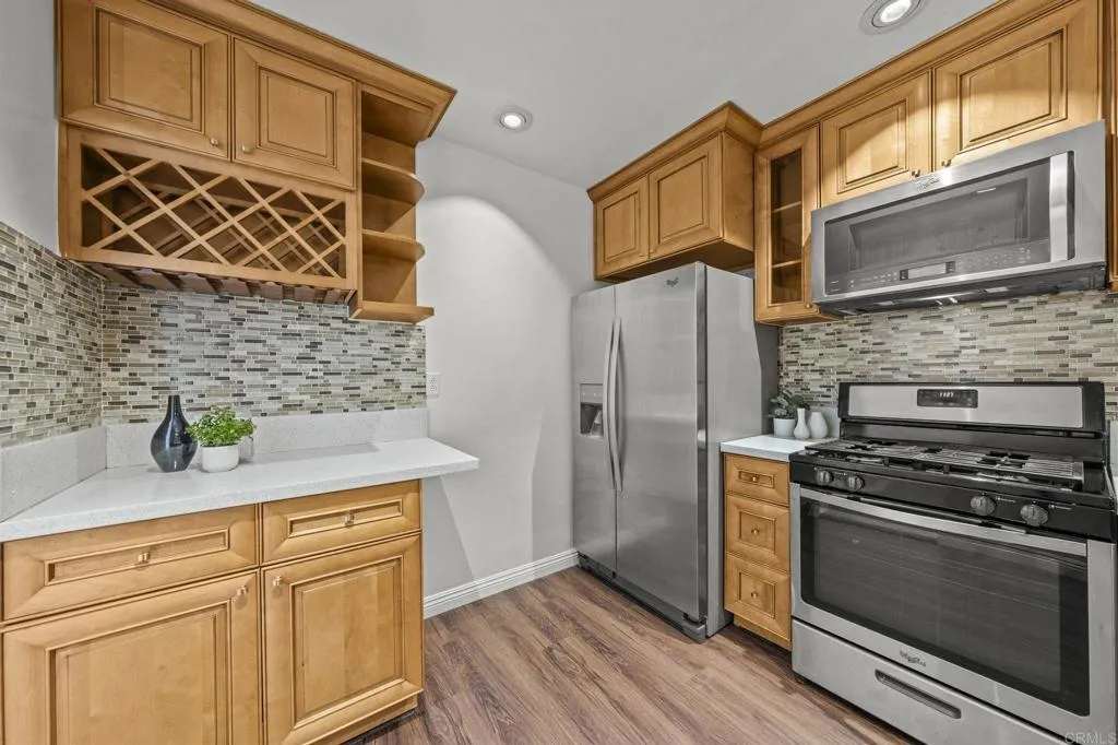 https://cdn.realtyfeed.com/cdn/127/307098749/379d404f3ba063f70ac9833166024947.webp